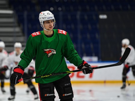 Раскатка «Авангарда» перед матчем в Уфе