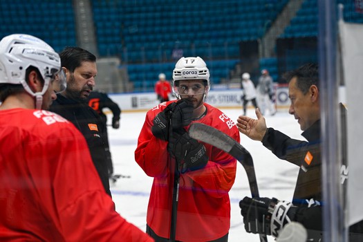 Раскатка «Авангарда» перед матчем в Астане