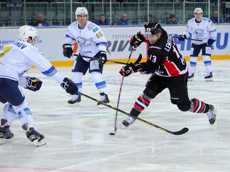 25.09.2015. "Авангард" - "Барыс" 2:4