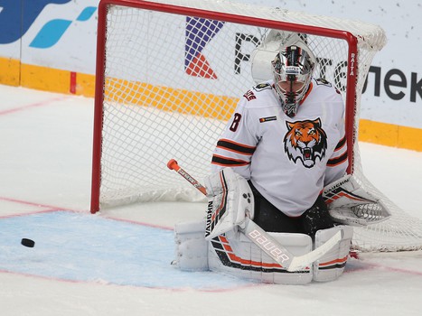 10.10.2019. «Авангард» - «Амур» 1:0