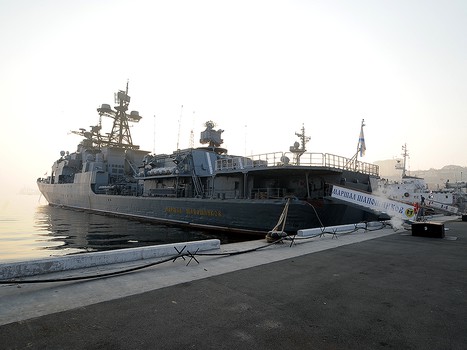 "Авангард" побывал с экскурсией на БПК "Маршал Шапошников"