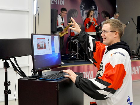 31.03.2019. Фан-зоны "Авангарда" в Омске 