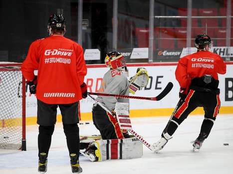 Максим Гончаров вернулся в «Авангард»