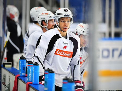 Раскатка "Авангарда" перед седьмым матчем серии с "Салаватом Юлаевым"