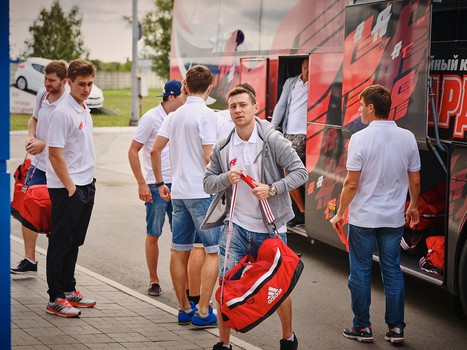 19.07.2015. "Авангард" отправился на предсезонный сбор в Чехию
