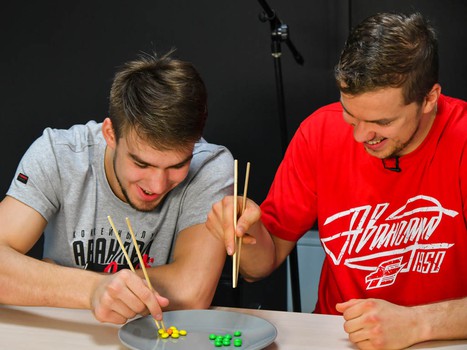 Новогодние игры "Авангарда": Стась vs Минеев