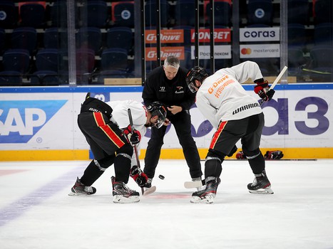 Раскатка «Авангарда» перед юбилейным матчем с «Ак Барсом»