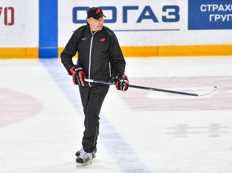 Открытая тренировка "Авангарда" для СМИ