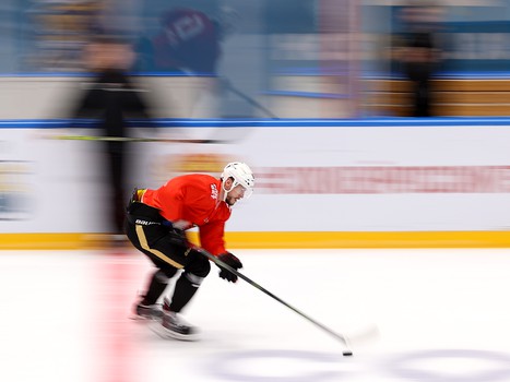 Раскатка «Авангарда» перед матчем в Сочи