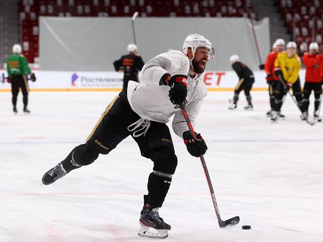 Раскатка «Авангарда» перед матчем в Челябинске