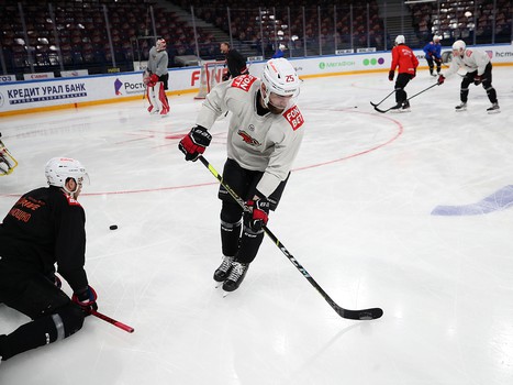 Тренировка «Авангарда» перед шестым матчем серии с «Металлургом»