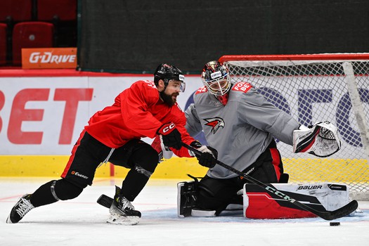 Тренировка «Авангарда» перед матчем с «Барысом»
