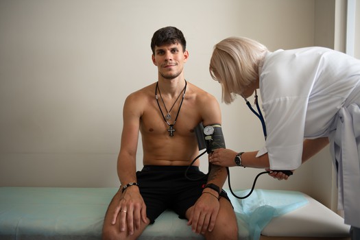 Медицинский осмотр «Авангарда»