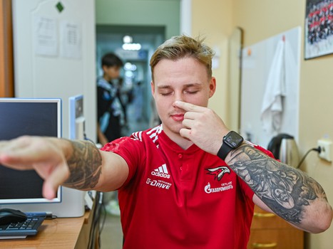 Медицинский осмотр «Авангарда». День 1