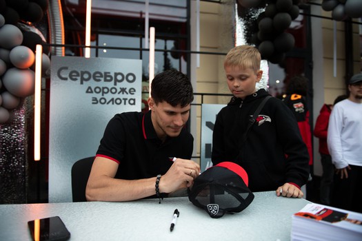 Никита Серебряков на вечеринке Буэнос Летос