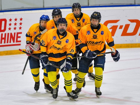 Третий игровой день финала Первенства ЮХЛ в Омске