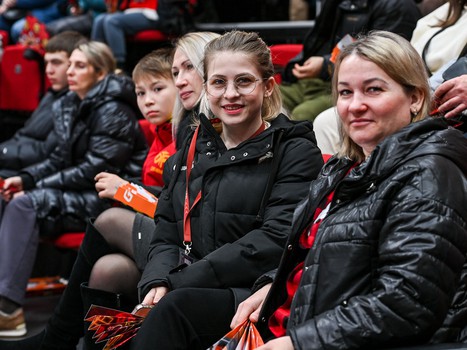 «Авангард» - «Нефтехимик» 4:3 Б. Вокруг матча