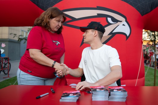 Дмитрий Рашевский в Омске на вечеринке Буэнос Летос
