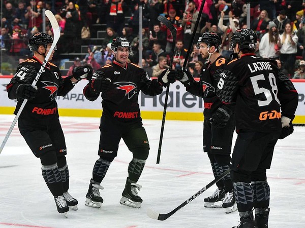 Окулов, Потуральски, Лажуа и Шарипзянов в списках лучших бомбардиров чемпионата