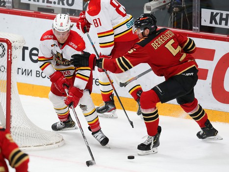 30.12.2020. «Авангард» - «Куньлунь Ред Стар» 3:4 Б