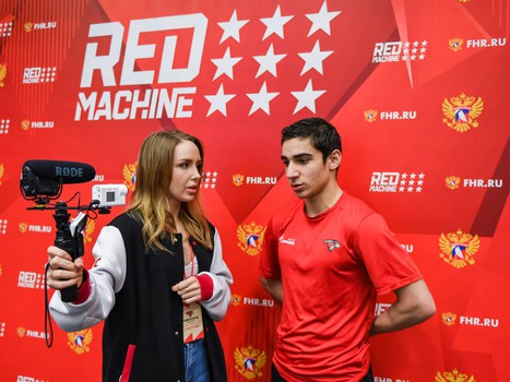 Пятый игровой день финала Первенства ЮХЛ в Омске