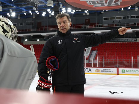 Тренировка «Авангарда» перед матчем в Екатеринбурге