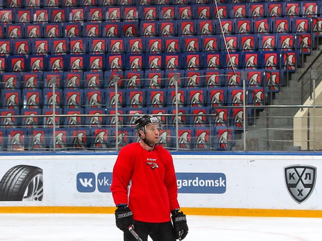 Раскатка «Авангарда» перед матчем с «Салаватом Юлаевым»