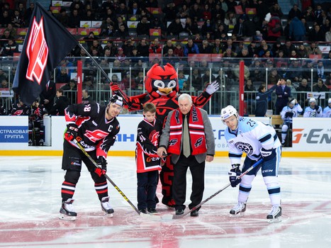 16.02.2016. "Авангард" - "Сибирь" 2:3Б