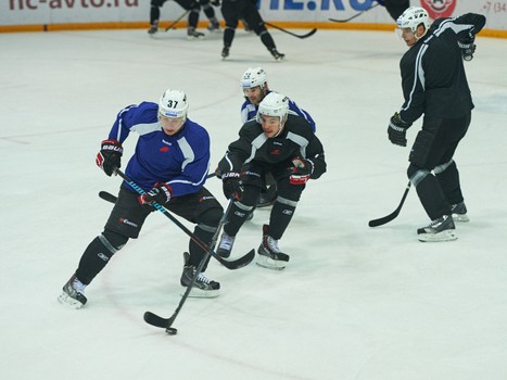 Раскатка "Авангарда" в Екатеринбурге перед игрой с "Автомобилистом"