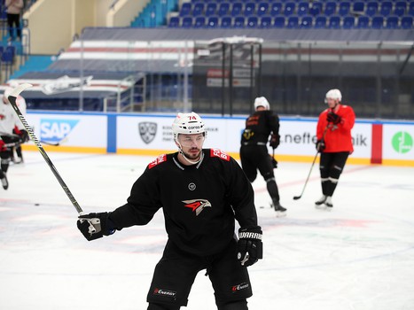 Раскатка «Авангарда» перед выездным матчем с «Нефтехимиком»