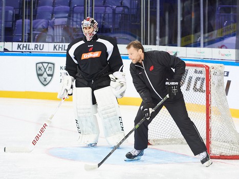 Раскатка "Авангарда" перед выездным матчем с "Ак Барсом"