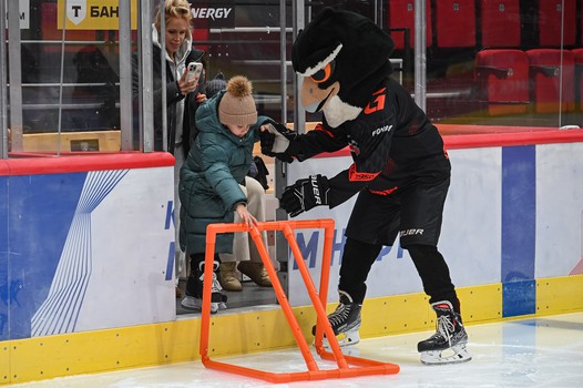 30.11.2025. Семейный день «Авангарда» на G-Drive Арене