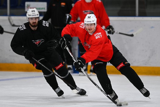 Тренировка «Авангарда» перед матчем в Казани