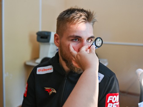 Медицинский осмотр «Авангарда». День 1