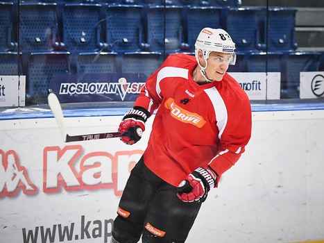 Раскатка "Авангарда" перед выездным матчем против "Слована"