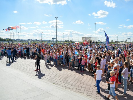 "Территория Авангарда". Часть 1. Площадь у арены