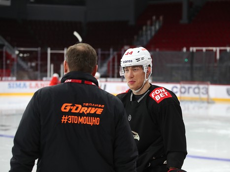 Раскатка «Авангарда» перед выездным матчем с «Автомобилистом»