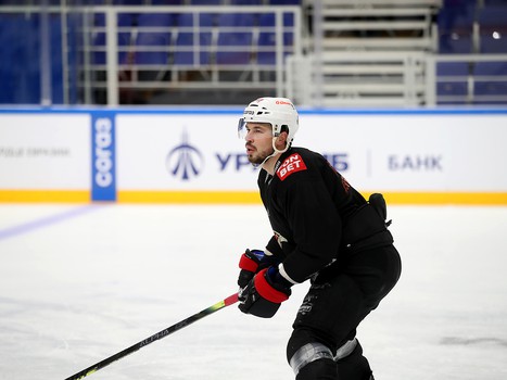 Тренировка «Авангарда» перед матчем в Уфе