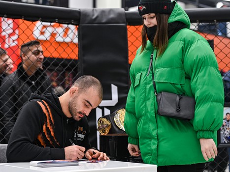 «Авангард» - «Трактор» 2:4. Вокруг матча