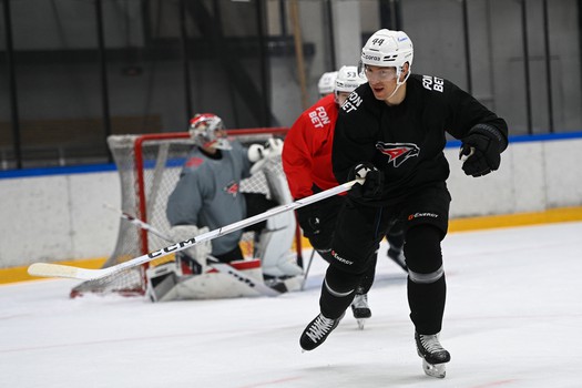 Тренировка «Авангарда» в Хоккейной Академии