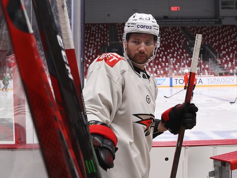 Раскатка «Авангарда» перед матчем в Челябинске