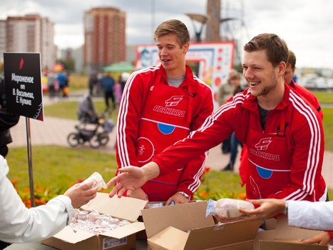 "Территория Авангарда". Часть 1. Площадь у "Арены Омск"