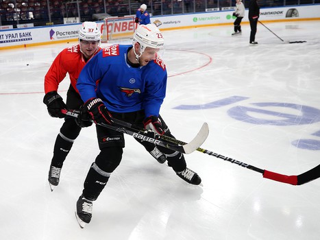 Тренировка «Авангарда» перед шестым матчем серии с «Металлургом»