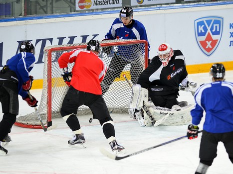 Раскатка "Авангарда" перед домашним матчем с "Сибирью"