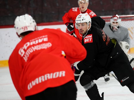 Раскатка «Авангарда» перед выездным матчем с «Автомобилистом»