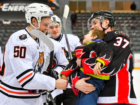 31.01.2017. "Авангард" - "Амур" 2:4