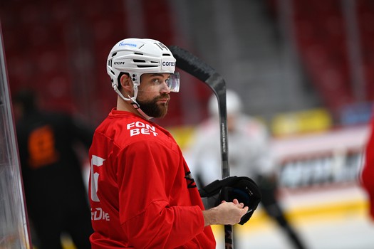 Раскатка «Авангарда» перед матчем в Челябинске