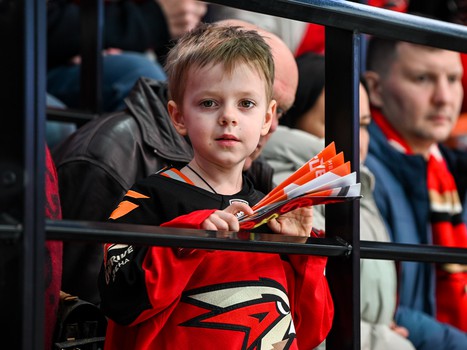 «Авангард» - «Нефтехимик» 4:3 Б. Вокруг матча