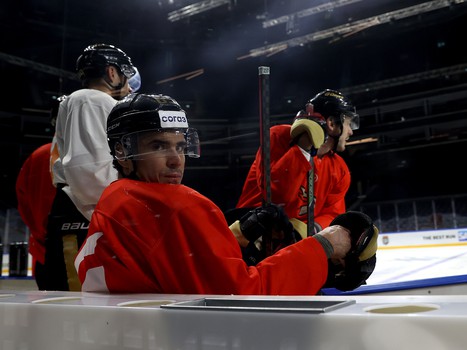 Тренировка «Авангарда» перед матчем с «Ак Барсом» в Дубае