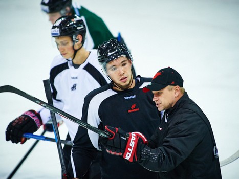 "Авангард" тренируется в Магнитогорске перед стартом Мемориала И.Х.Ромазана